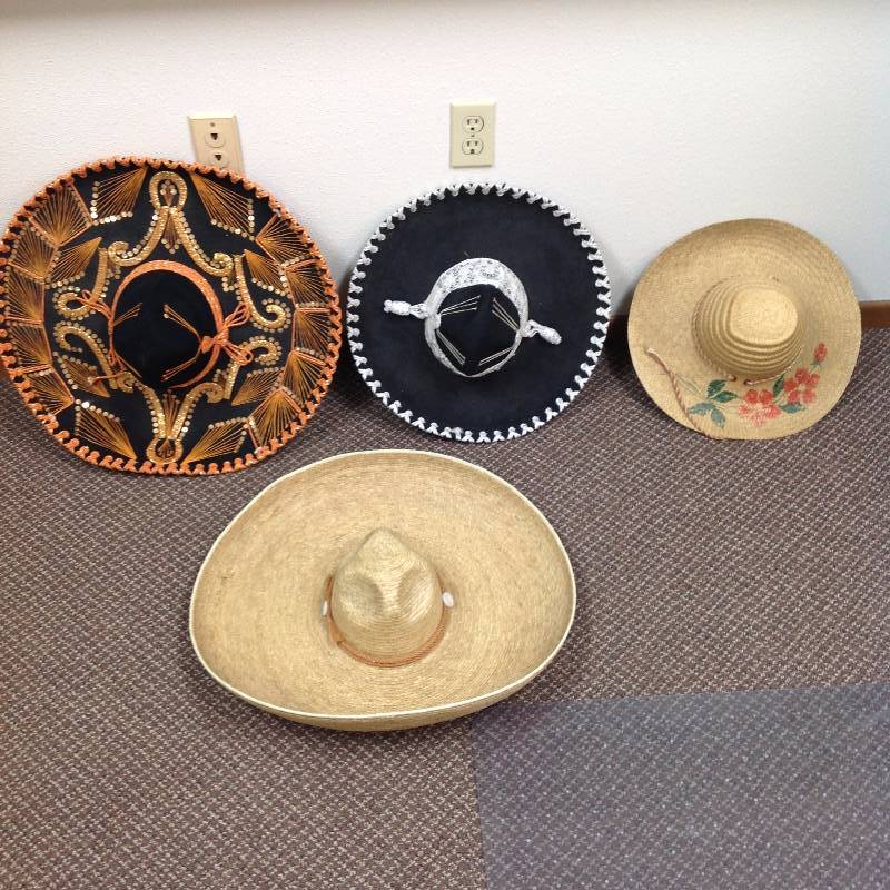 lot 73 image: 4 sombrero hats