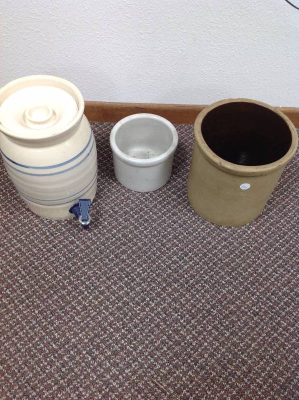 lot 87 image: Two Pots and a Punch jug