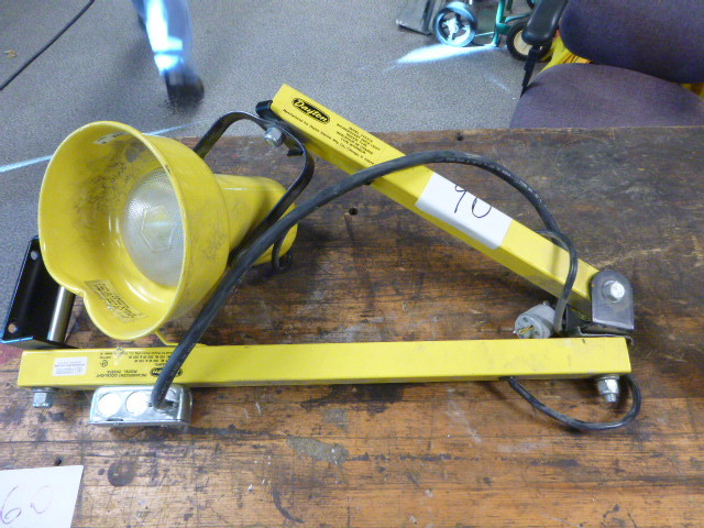 Dayton Light with Bracket