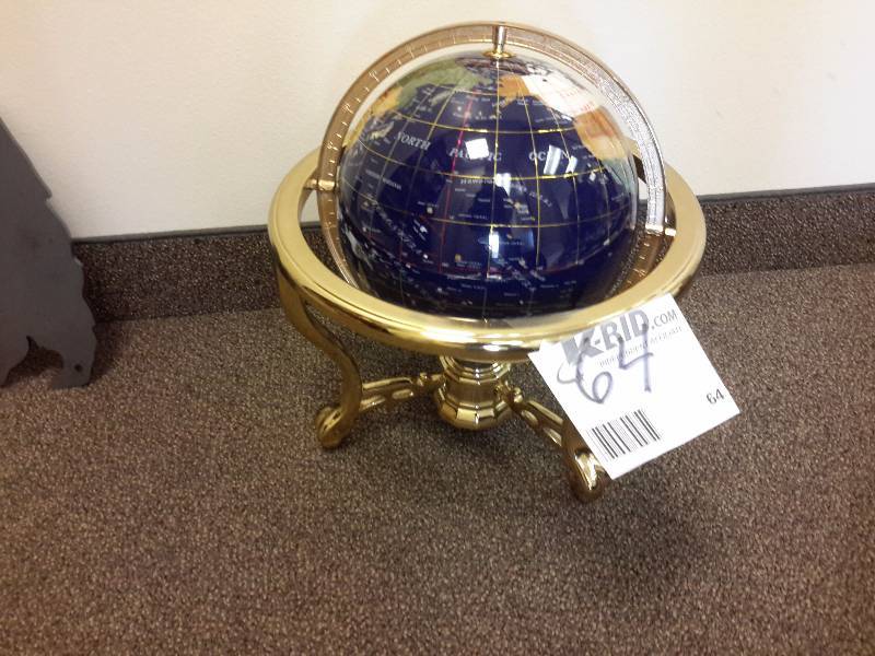 Nice decorative globe and STEEL BEAR cutout