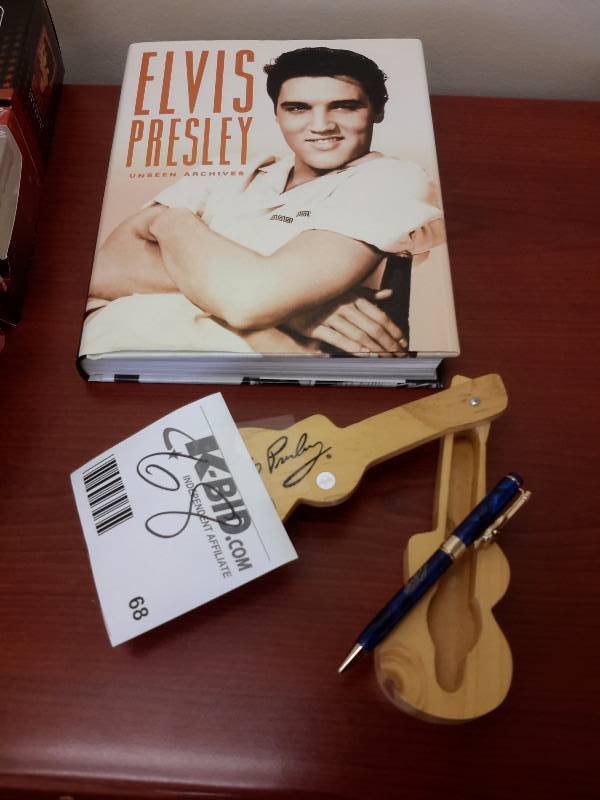 Elvis Presley Book and Pen in Guitar Case