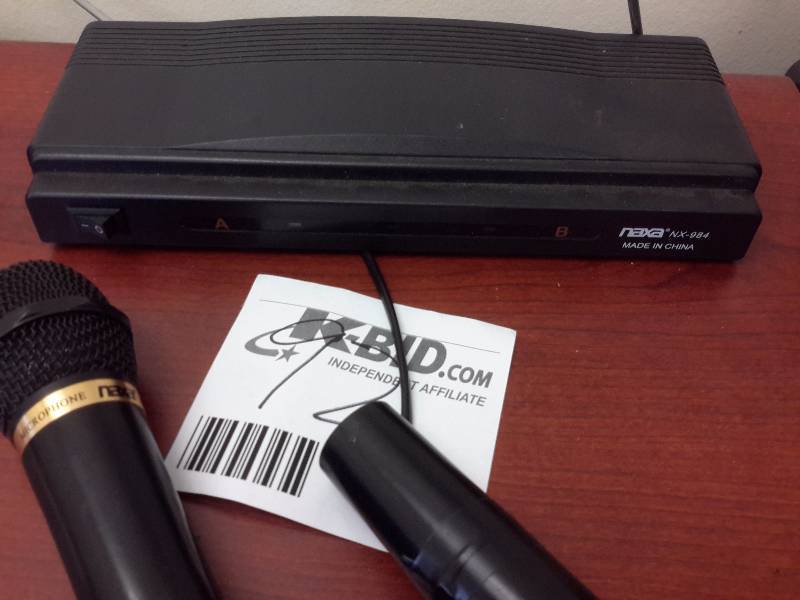 NAXA Cordless Microphone  transmitter