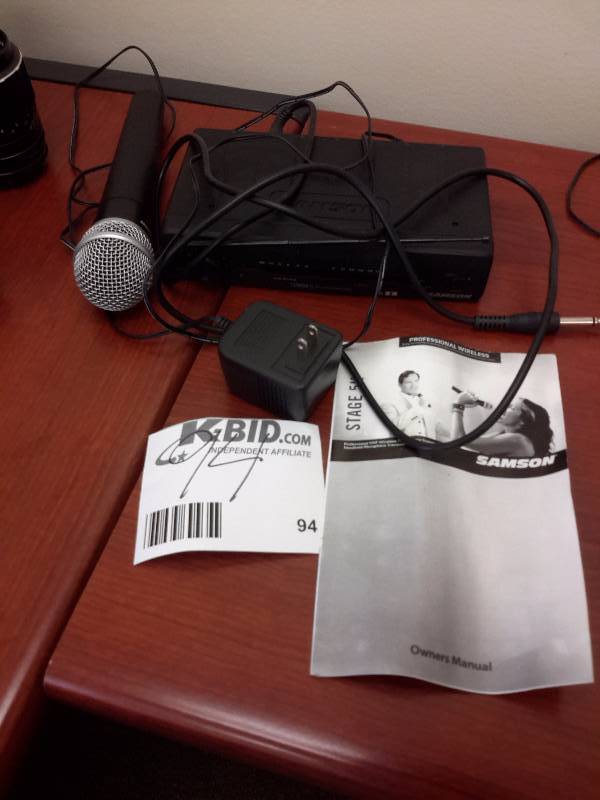 SAMSON, Professional Wireless STAGE 5H Wireless Microphone system.. .1 Microphone