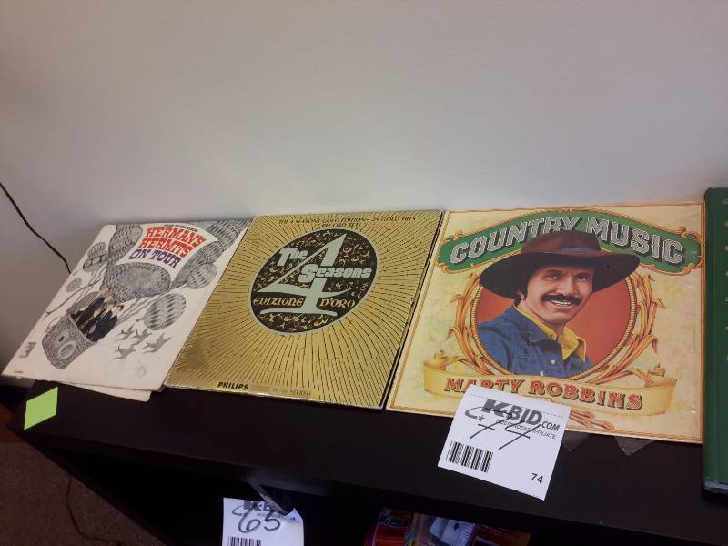 3 Vinage Albums