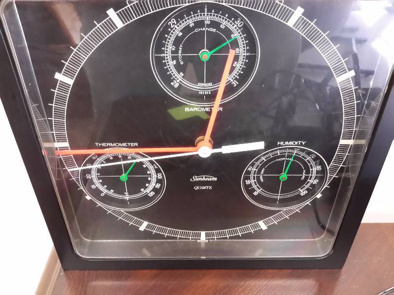 Combo Barometer, Thermometer, Humidity Clock