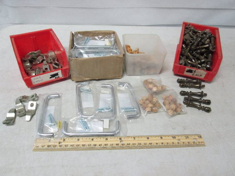 Assorted Cabinet Hardware