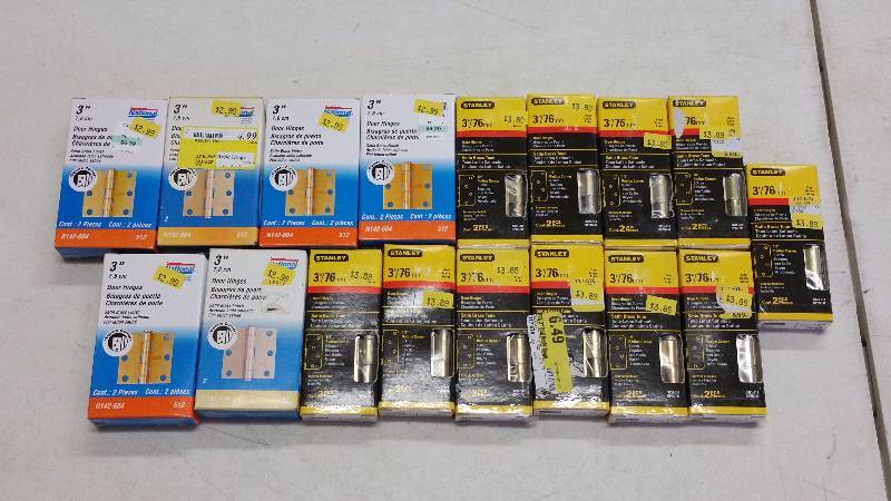 (17) Various 3 Door Hinges