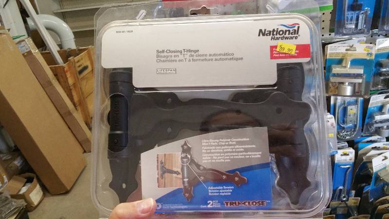 Self-Closing T Hinge