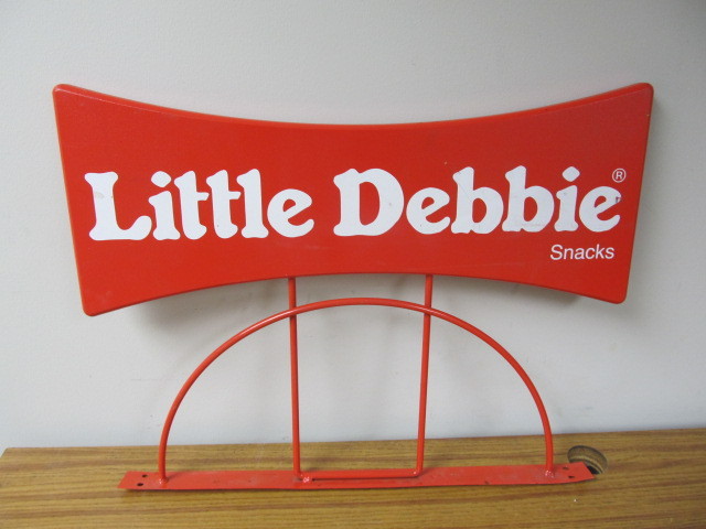 lot 31 image: Large LITTLE DEBBIE Store Display