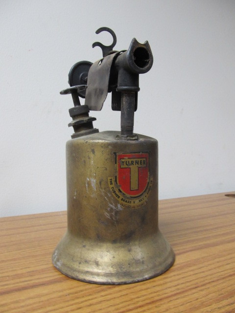 lot 39 image: Antique Blowtorch