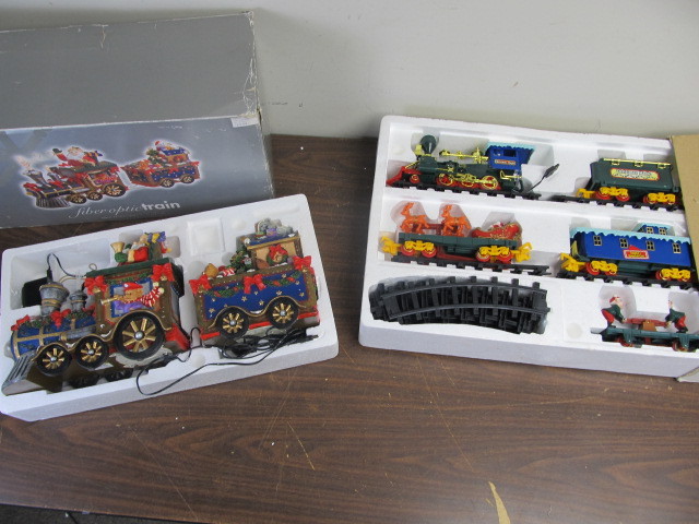 lot 64 image: 2 Electric Christmas Trains