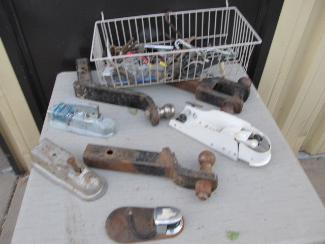 lot 131 image: Group of Trailer Hitches and Parts