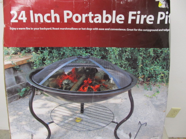 lot 136 image: Unused 24 Portable Fire Pit