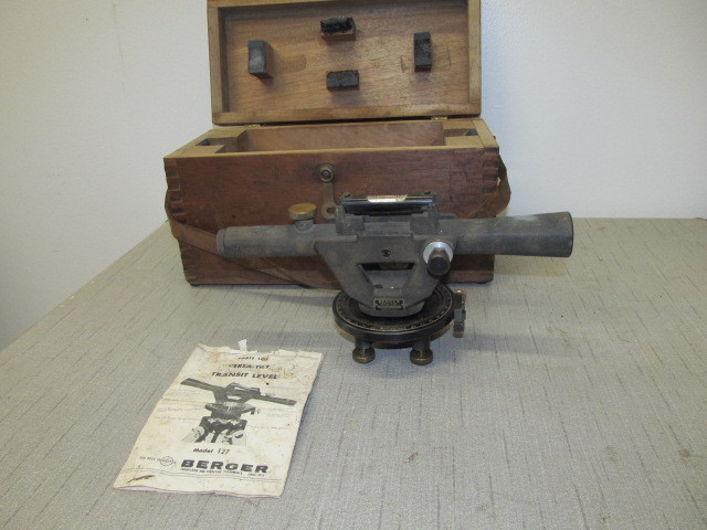 lot 143 image: Vintage BERGER Surveying Transit wCase