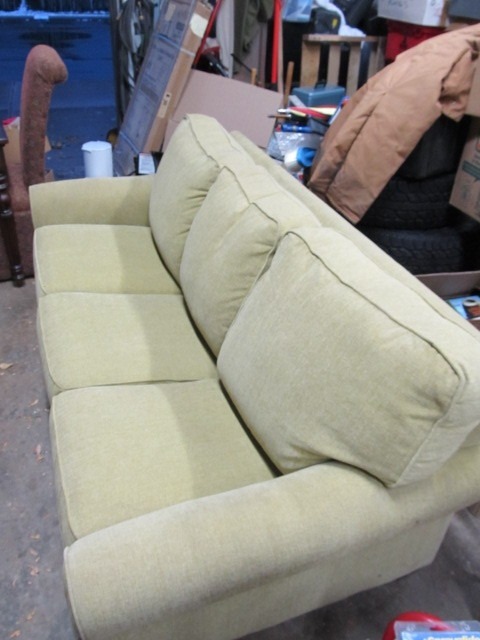 lot 213 image: NICE CLEAN FlexSteel Sleeper Sofa