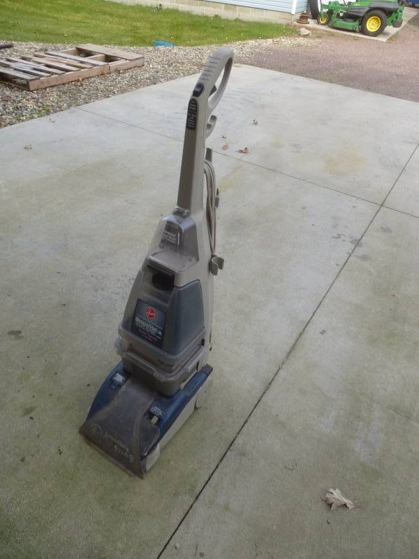 Hoover Shampoo Machine