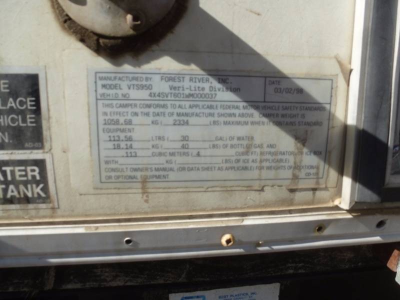 1999 Forest River VTS 950 Camper