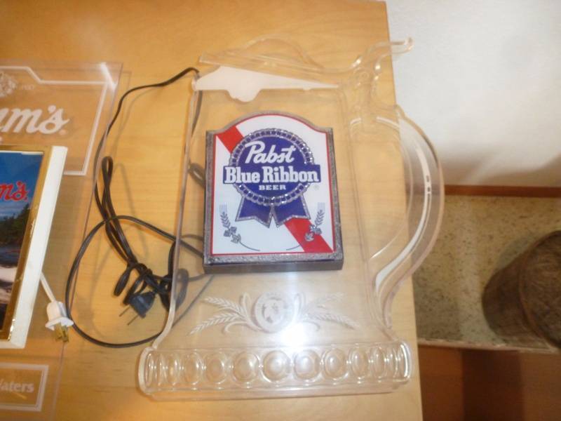 Hamms Beer & Pabst Blue Ribbon Lights