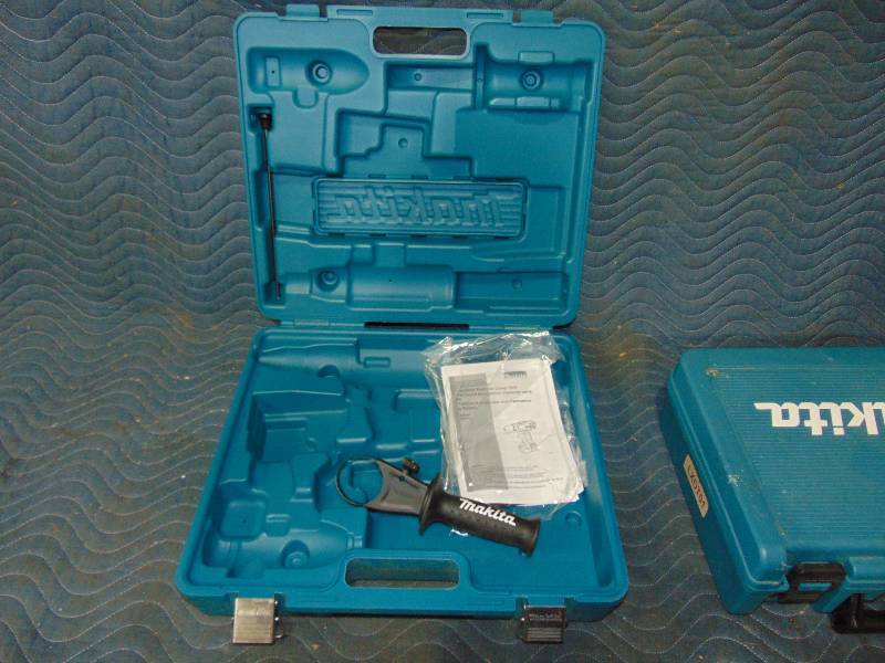 lot 55 image: (2) Drill Cases