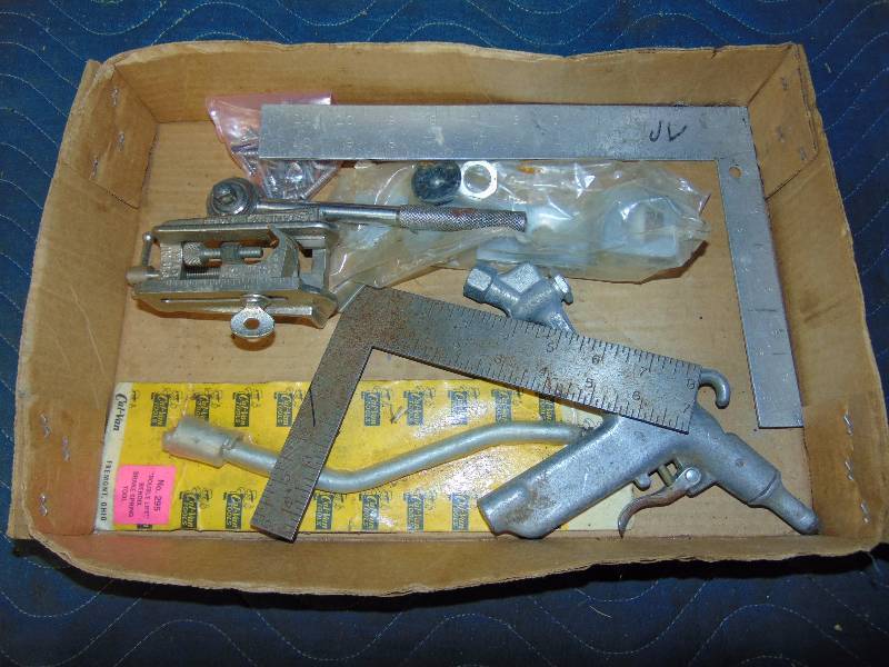 lot 98 image: Misc Lot
