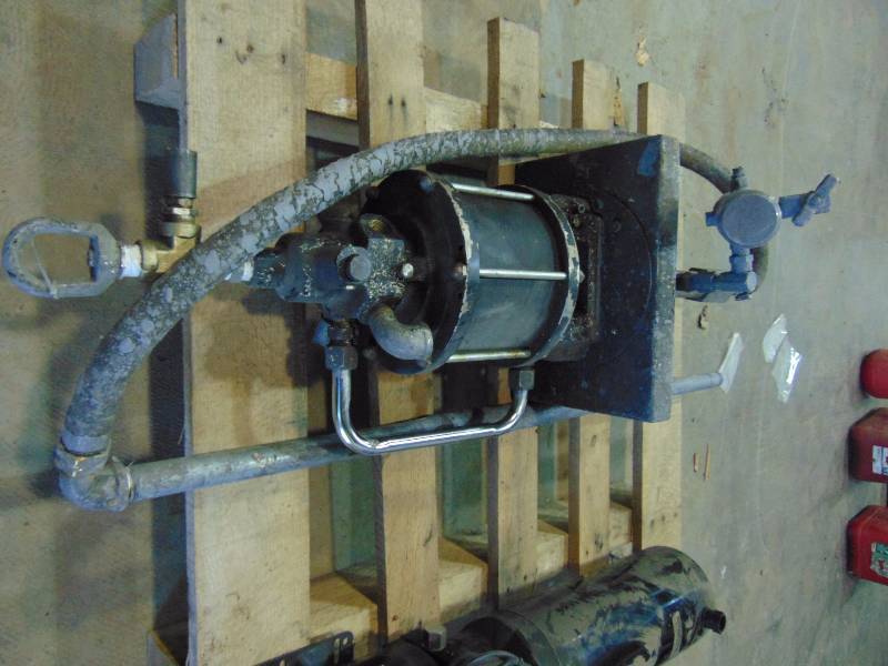 lot 138 image: Industrial Paint Sprayer