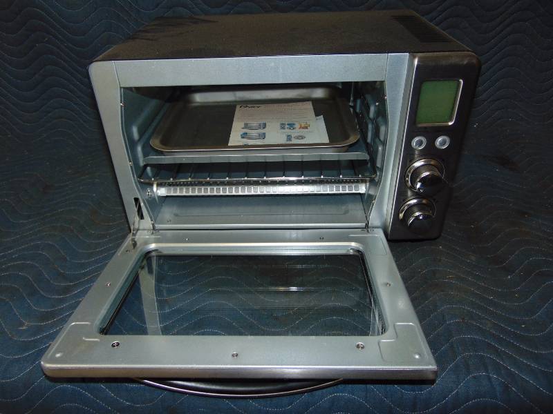 lot 145 image: Convection Oven