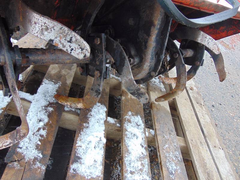 lot 208 image: 39 Tiller Attachment