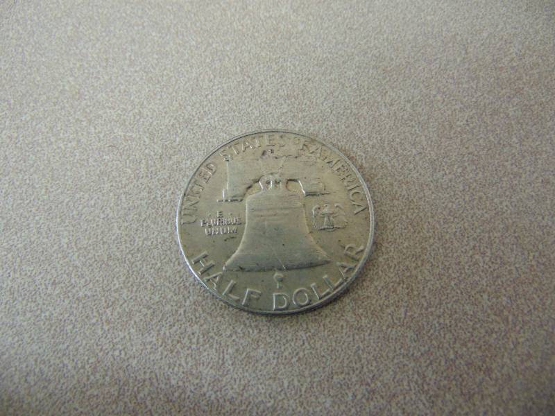lot 223 image: (1) Silver Half Dollar