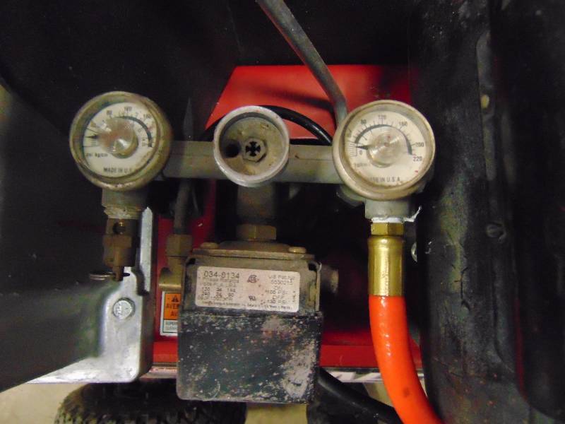 lot 234 image: 5 HP Coleman Powermate Magna Force