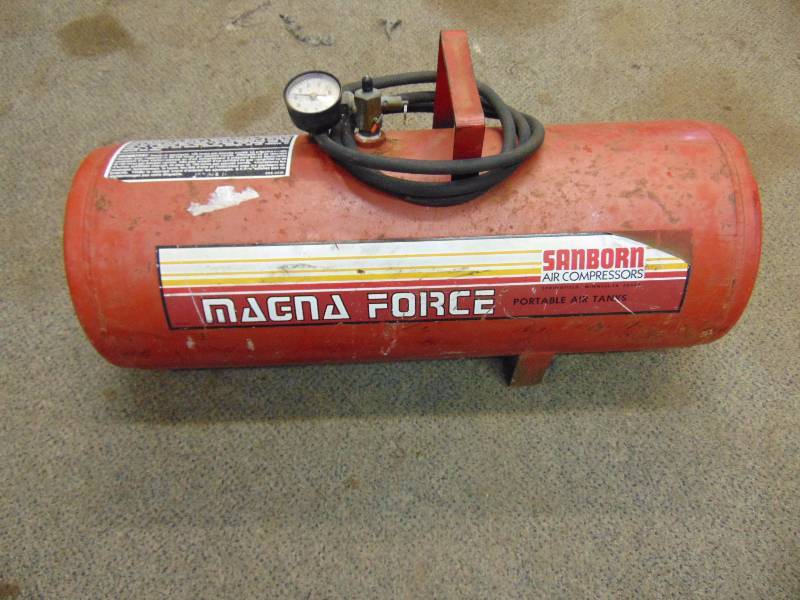 lot 155 image: Sanburn Magna Force Portable Air Tank