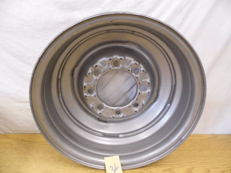 lot 36 image: Rim