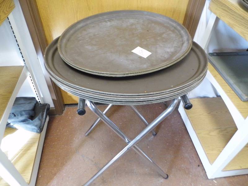 lot 52 image: Serving Trays w Stands