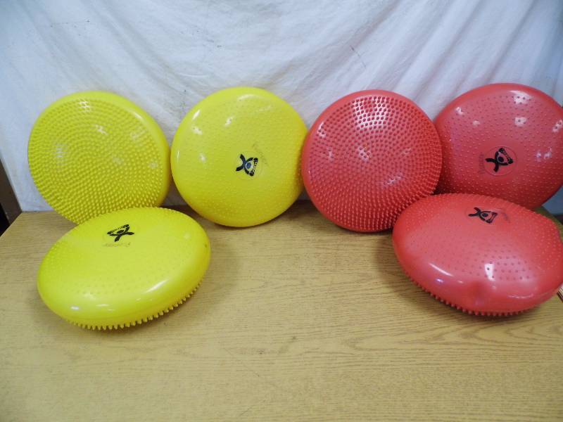 lot 85 image: Exercise Equipment