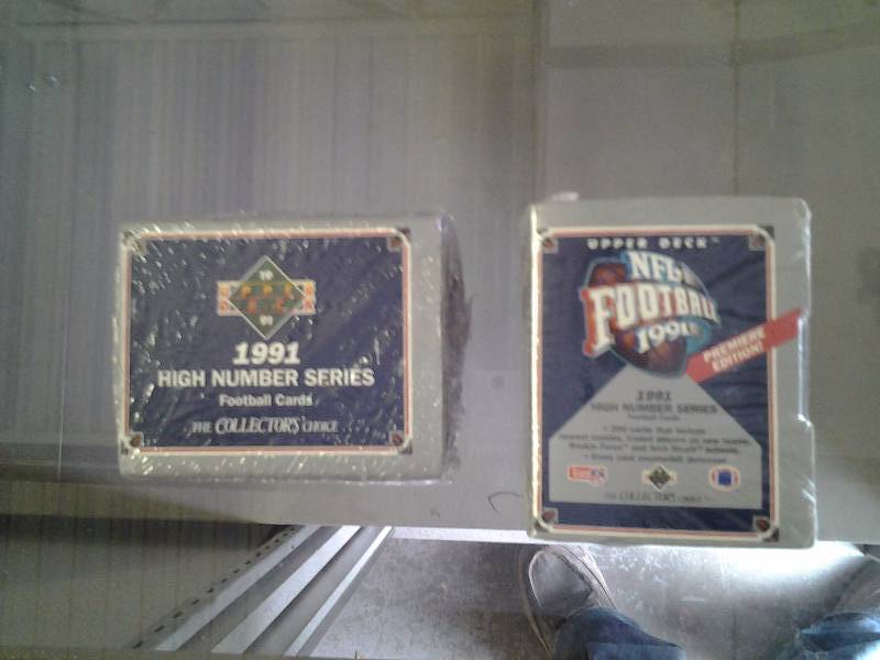 2 Boxes Upper Deck 1991 High Number Series Football Cards (200 Cards Each) 400 Total