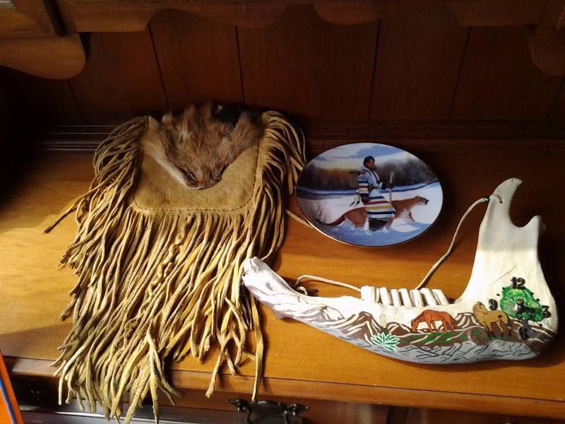 Leather Fox Head Pouch, Painted Jaw Bone Clock, Collector Plate-Princess Of Plains Winters Rose