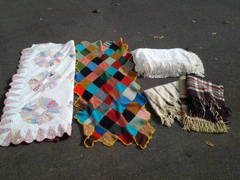 Patchwork Quilt, Wool Blankets, Chennile Bead Spread