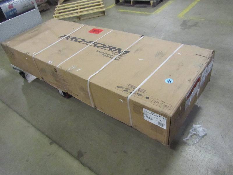 lot 1 image: ProForm 905 CST Treadmill