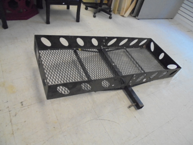 lot 3 image: MasterBuilt Court Hitch-Haul