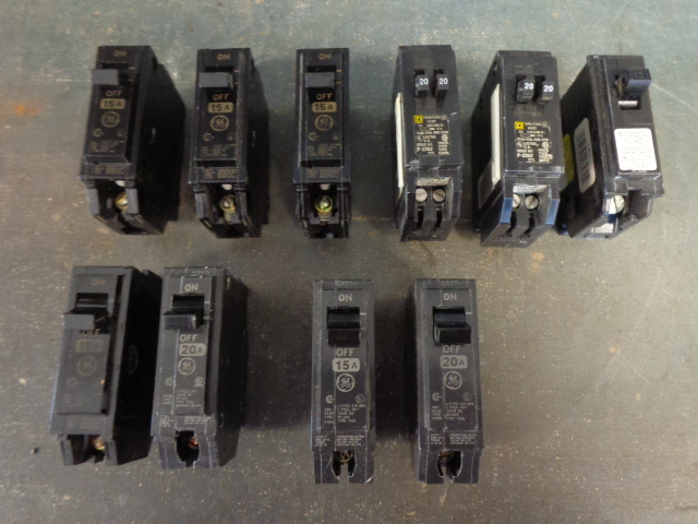 lot 37 image: Circuit Breaker Switches