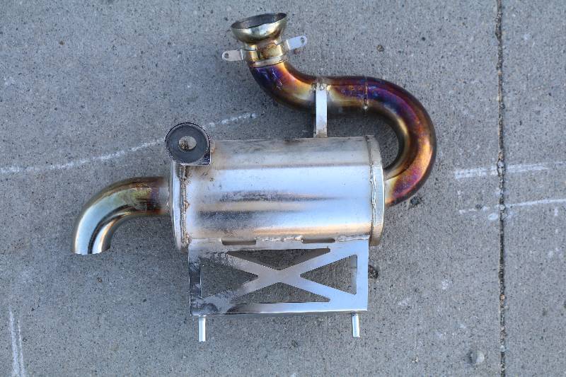 lot 16 image: Exhaust Muffler