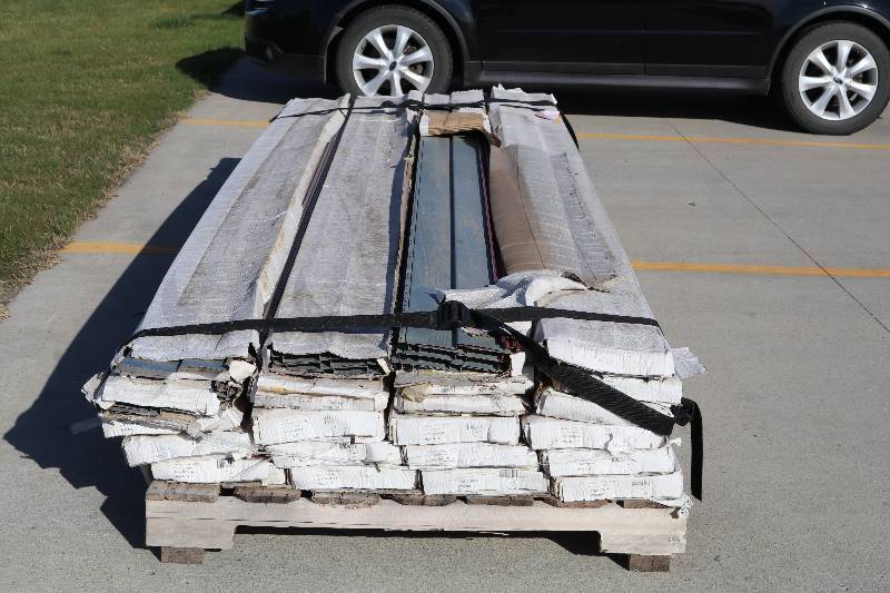 lot 24 image: Steel Siding