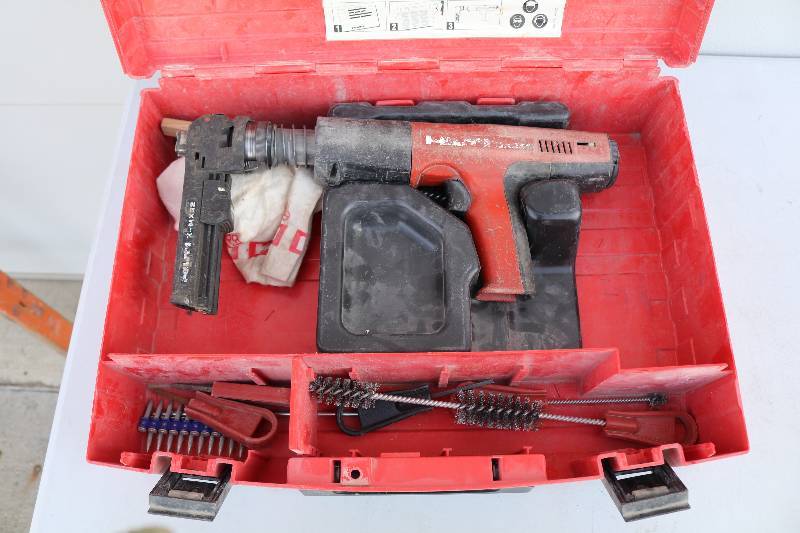 lot 38 image: Hilti Powder Actuated Power Tool