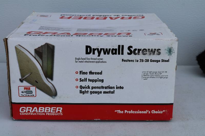 lot 45 image: Grabber Drywall Screws