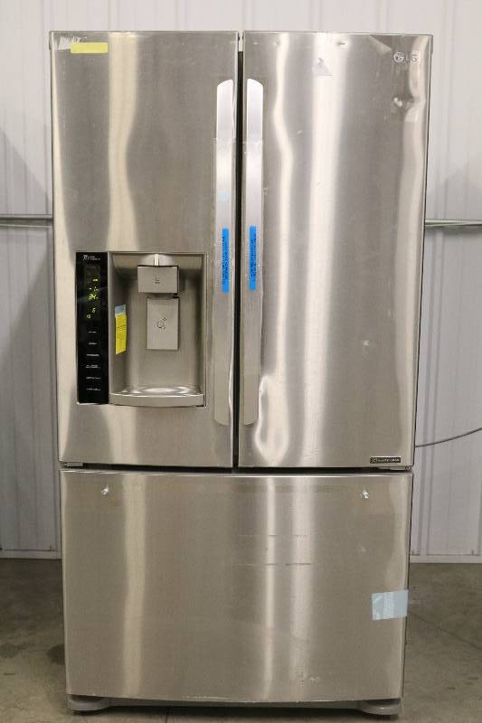 lot 76 image: LG FridgeFreezer