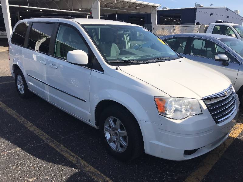 2010 Chrysler Town & Country