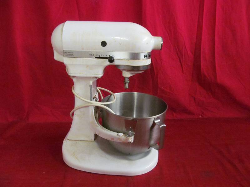 Kitchen aid mixer