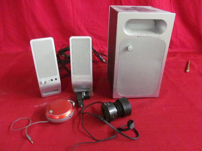 speakers