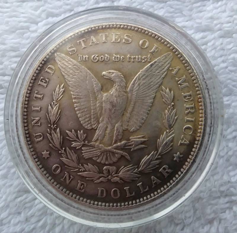 lot 27 image: (2 of 2 Sliver Dollar Coins) 1921 Liberty Head Silver Dollar Coin