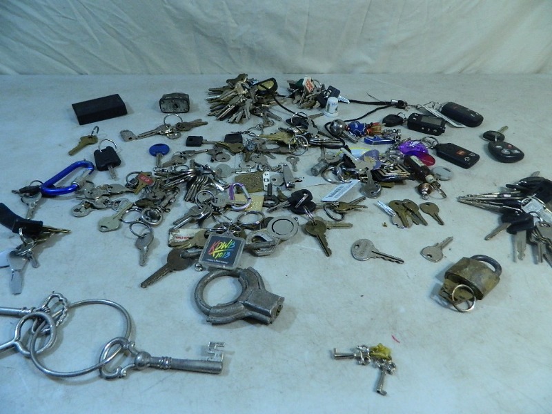 lot 17 image: Locks, Keys, Vintage and More