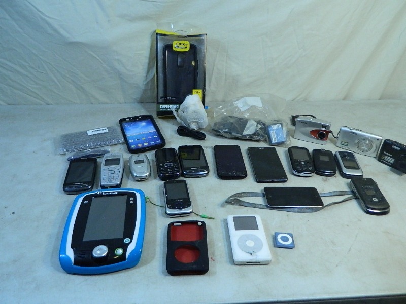 lot 43 image: IPods, Cameras, Phones, and More